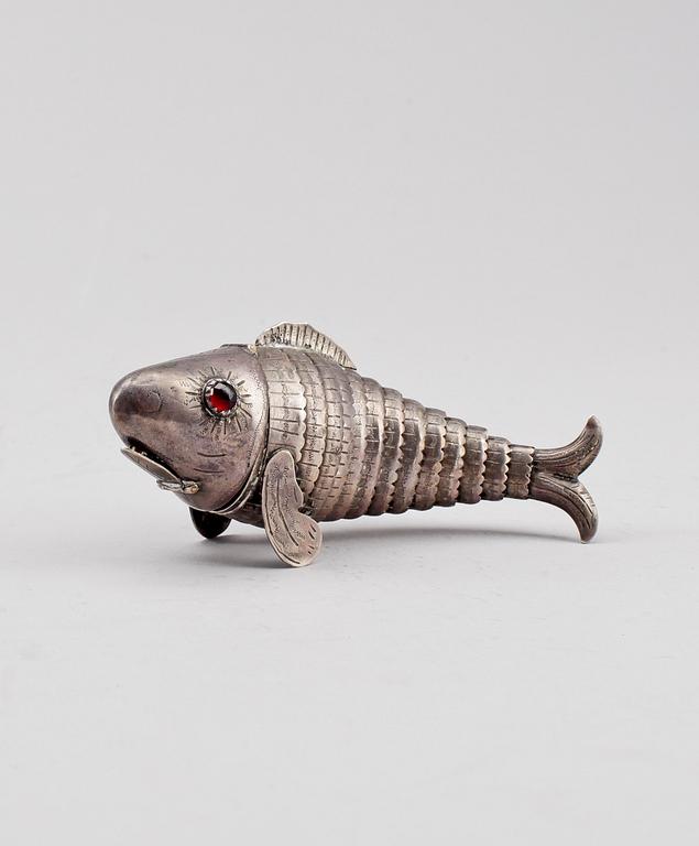 DOSA, silver. Ca 35 g.