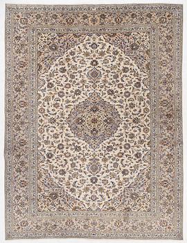 A Keshan carpet, 400 x 300 cm.