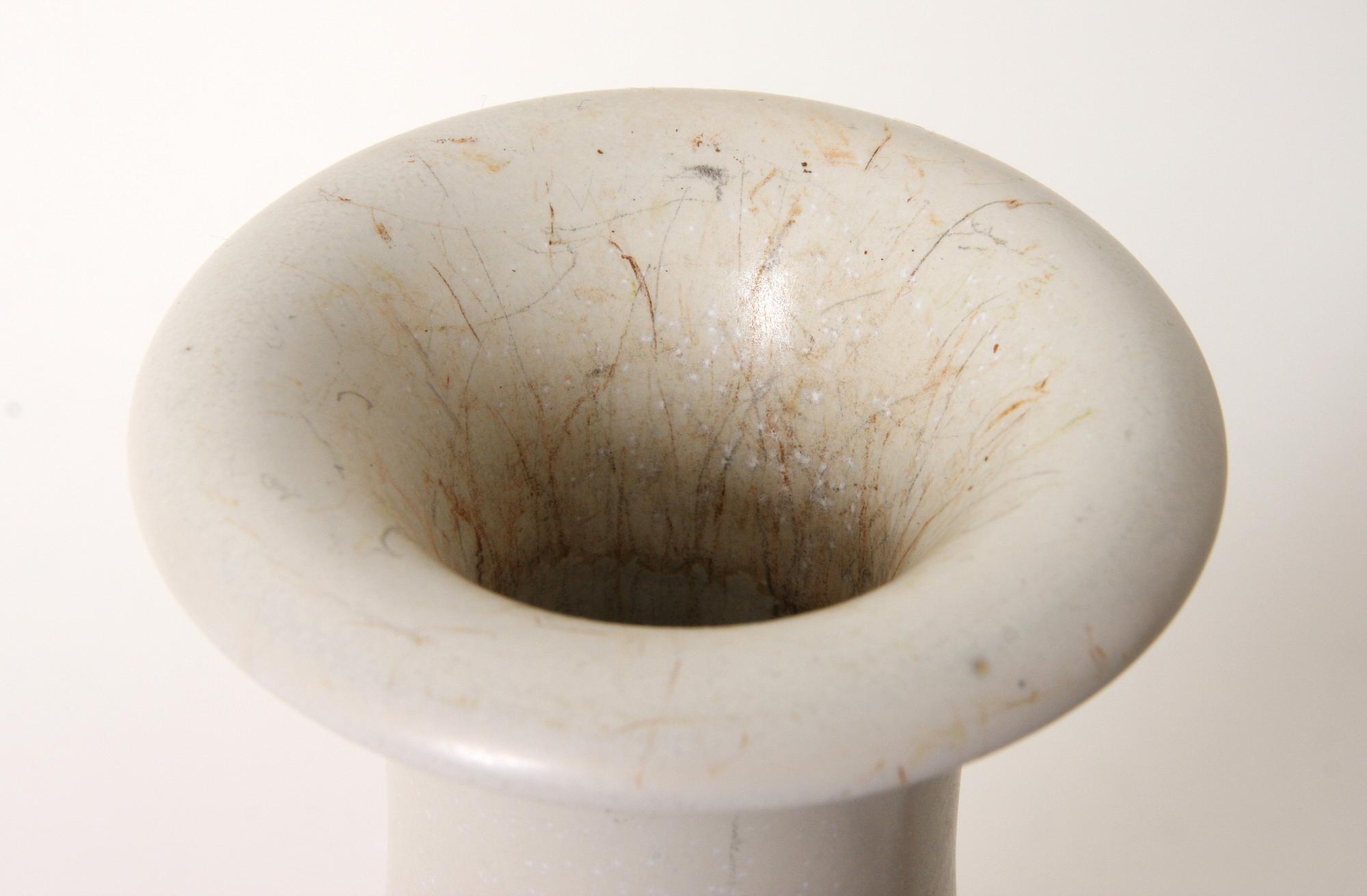 VASER, 2 st, stengods, Gunnar Nylund.