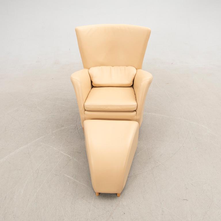 Fåtölj med fotpall, Jess Design, 2000-tal.
