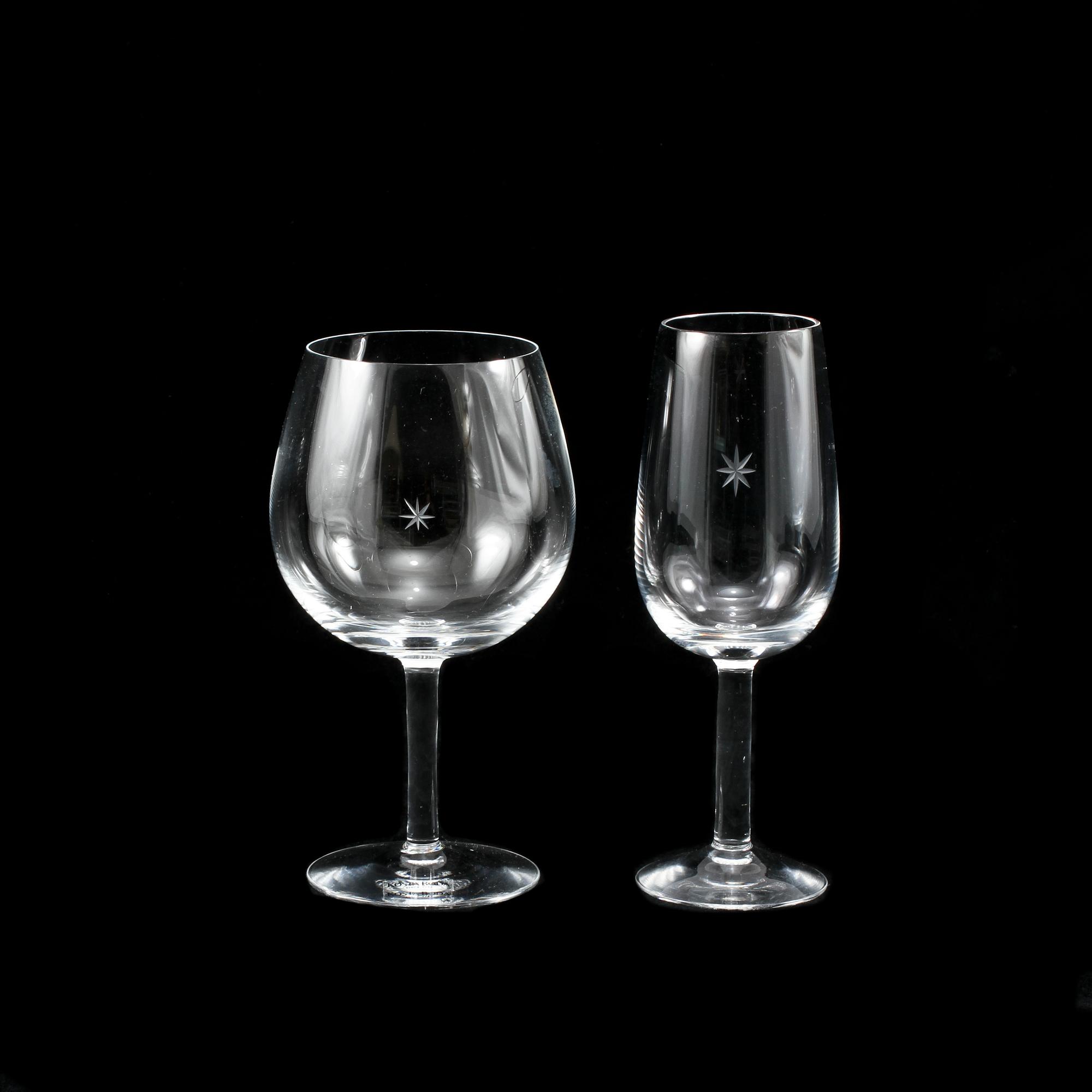 VINGLAS, 24 st, "Bouquet", design Signe Persson Melin, Kosta Boda, 1900-talets fjärde kvartal.