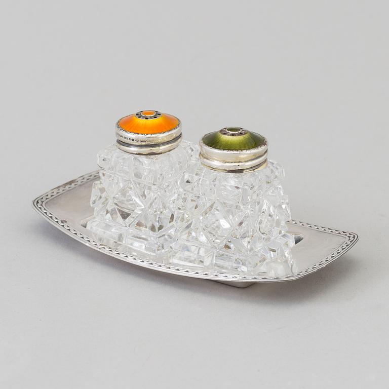 Salt & pepper shakers, glass, sterling silver and enamel. David Andersen, Norway, 20th century.