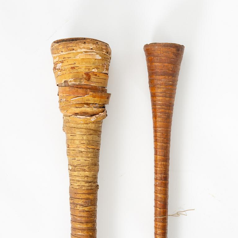 Näverlurar, två stycken, Sverige, 1700 / 1800-tal.