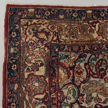 A CARPET, A semi-antique Esfahan part silk, ca 350,5 x 233,5 cm.