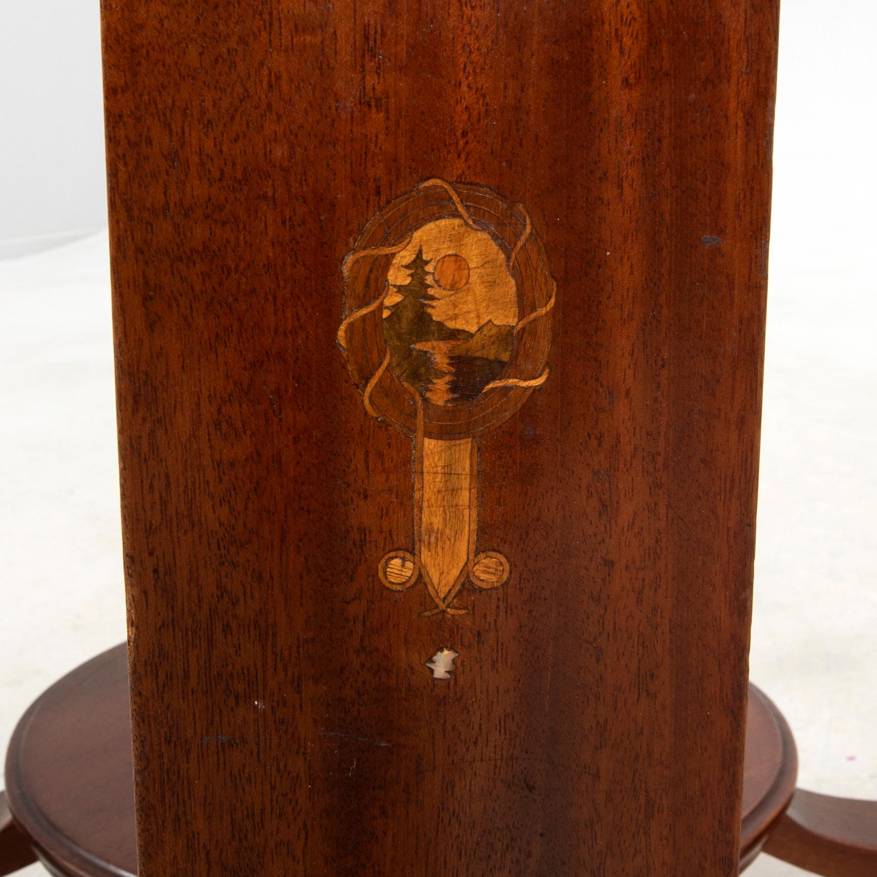 Table from the first half of the 20th century.