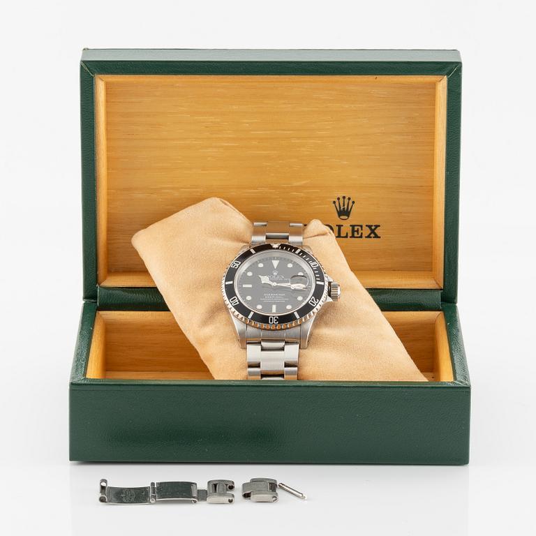 Rolex, Oyster Perpetual Date, Submariner, wristwatch, 40 mm.