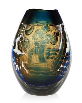 749. An Edvin Öhrström Ariel glass vase, Orrefors 1966.