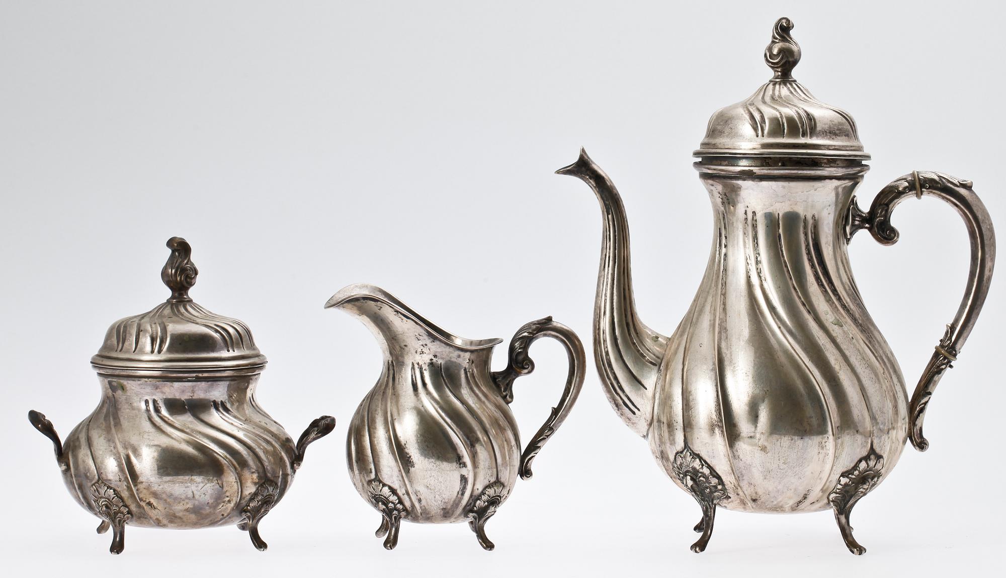 KAFFESERVIS, silver, rokokostil, 1900-talets första hälft, tot vikt 1470.