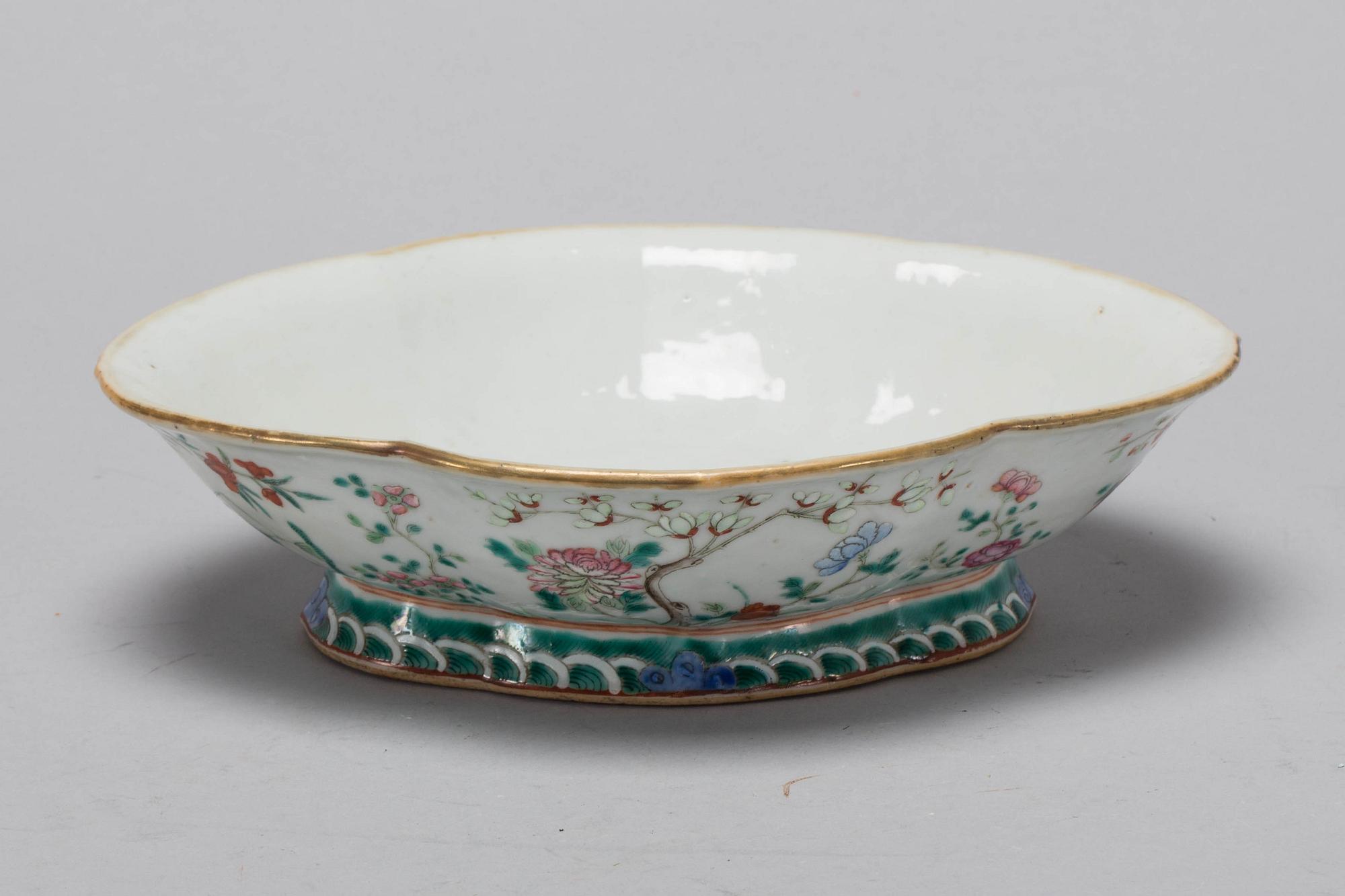 SKÅLFAT, porslin, Kanton, 1800-talets mitt.