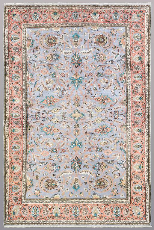 A CARPET, Silke Kashmir, ca 191 x 124 cm.