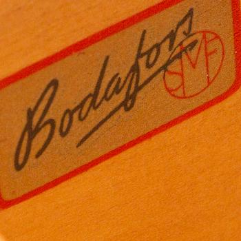 Axel Larsson, Sängbord, ett par, för Bodafors, 1900-talets mitt.