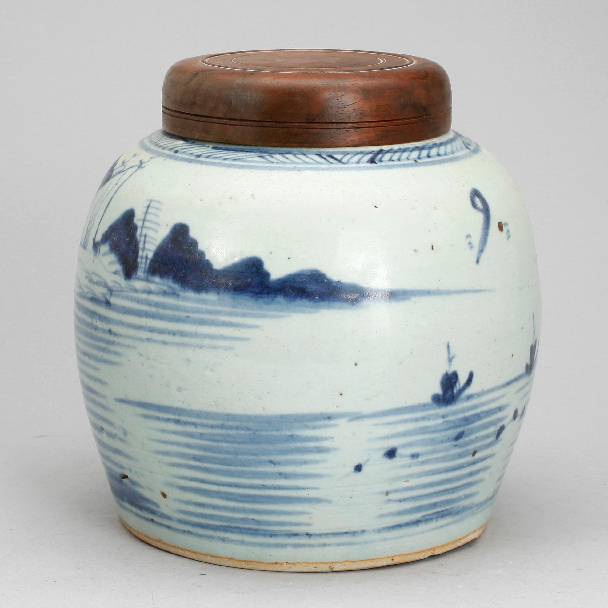 KRUS, porslin, Kina, 1800-tal.