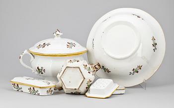 TVÄTTSERVIS, 5 delar, flintgods, England, 1800-talets slut.
