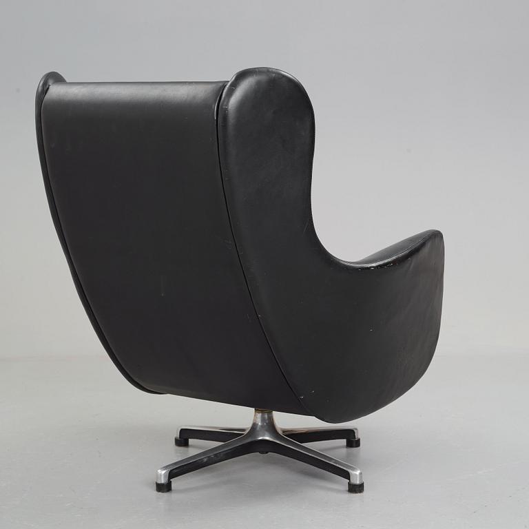 Yngve Ekström, a "Rondino 2" easy chair, Swedese Möbler AB, Sweden 1960's.