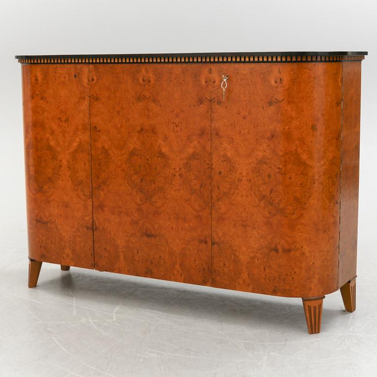 A 1940s sideboard.