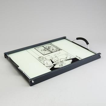 A set of 6 dinnerplates and two small plates and a serving tray depicting Tintin, Axis, France.