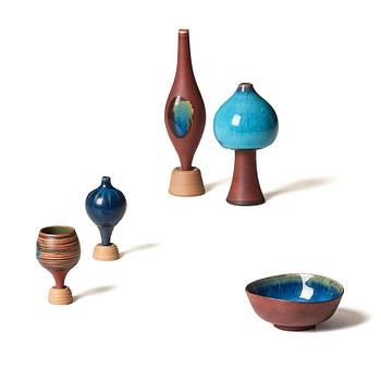 44. Wilhelm Kåge, a set of 4 "Farsta Spirea" stoneware vases and a bowl, Gustavsberg Studio, Sweden, 1950s.