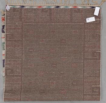 MATTA, rya, "Gröna ryan", Signerad MMF (Märta Måås-Fjetterström). Ca 206 x 104 cm.