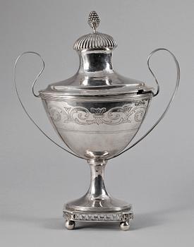 SOCKERSKÅL, silver, Köpenhamn, Danmark, 1790-tal. Vikt 689g.