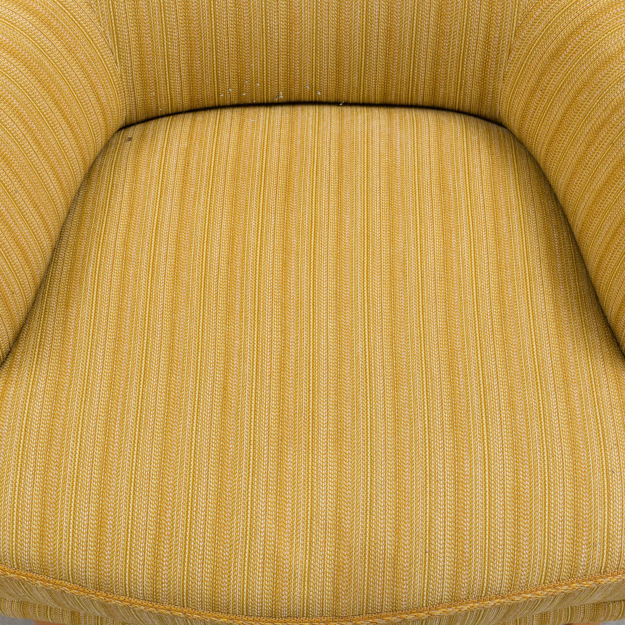 CARL MALMSTEN, fåtölj "Farmor", 1900-talets andra hälft.