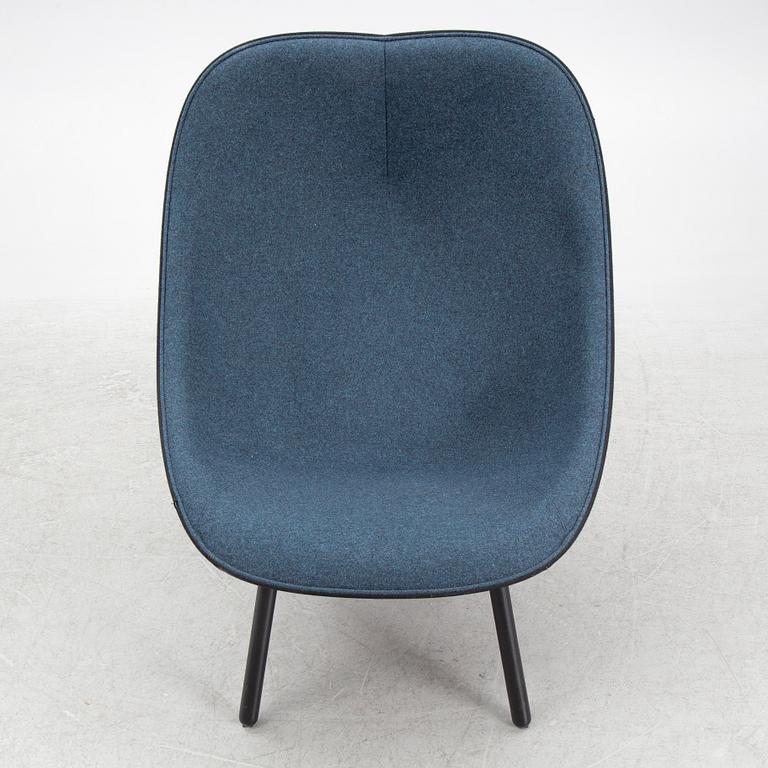 Doshi Levien, "Uchiwa", fåtölj, Hay, Danmark.