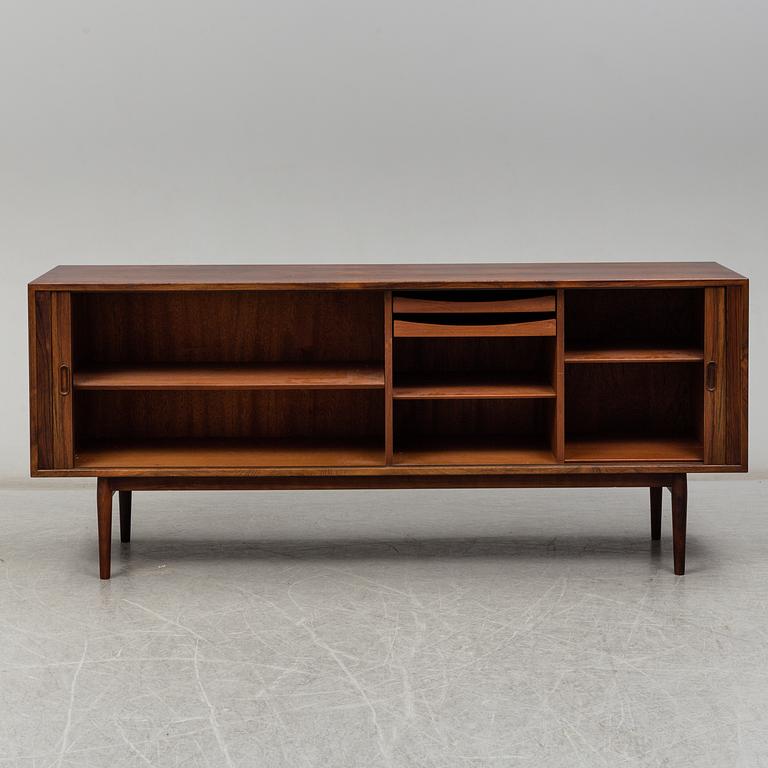 ARNE VODDER, a Danish rosewood veneered sideboard, 1960's.