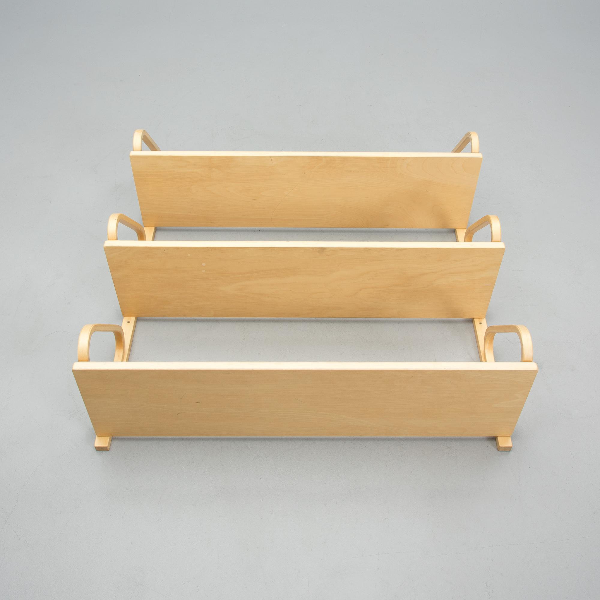 ALVAR AALTO, HYLLY. NRO 112-3. Artek.