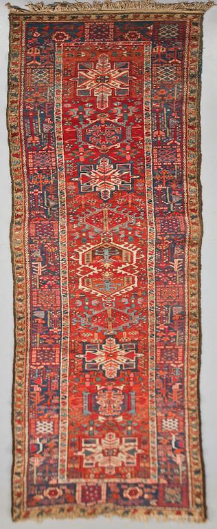 GALLERIMATTA, orientalisk, 410 cm x 92 cm, old.