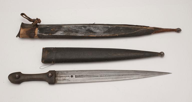 PARTI DOLKAR, 7 st,  bland annat kaukasisk. 1800-samt 1900-tal.