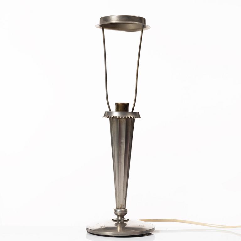 Harald Notini, a Swedish Grace table lamp model "6913", Arvid Böhlmarks Lampfabrik, Stockholm, 1920s.