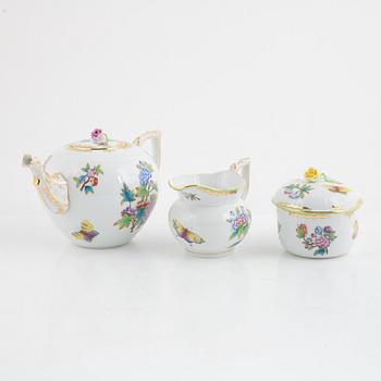 A 28-piece Herend porcelain tea service, 'Queen Victoria', Hungary.