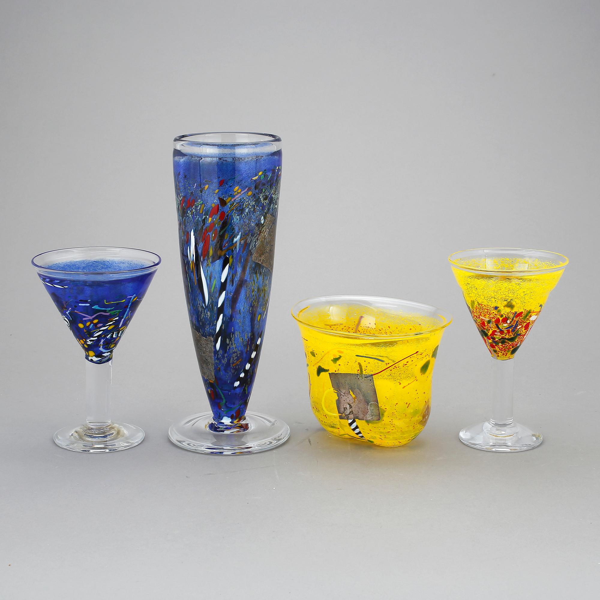 VASER OCH GLAS, 4 delar, Bertil Vallien, Kosta boda.