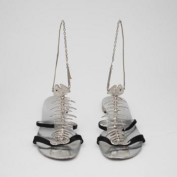 GIUSEPPE ZANOTTI, two pairs of sandalettes with paste.