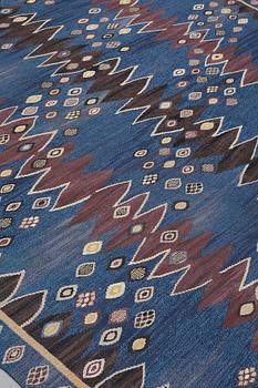 Barbro Nilsson, A CARPET, "Snäckorna", flat weave, ca 346 x 247,5 cm, signed AB MMF BN.