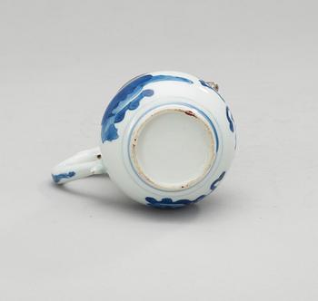 A blue and white silver mounted ewer, Qing dynasty, Kangxi (1662-1722).