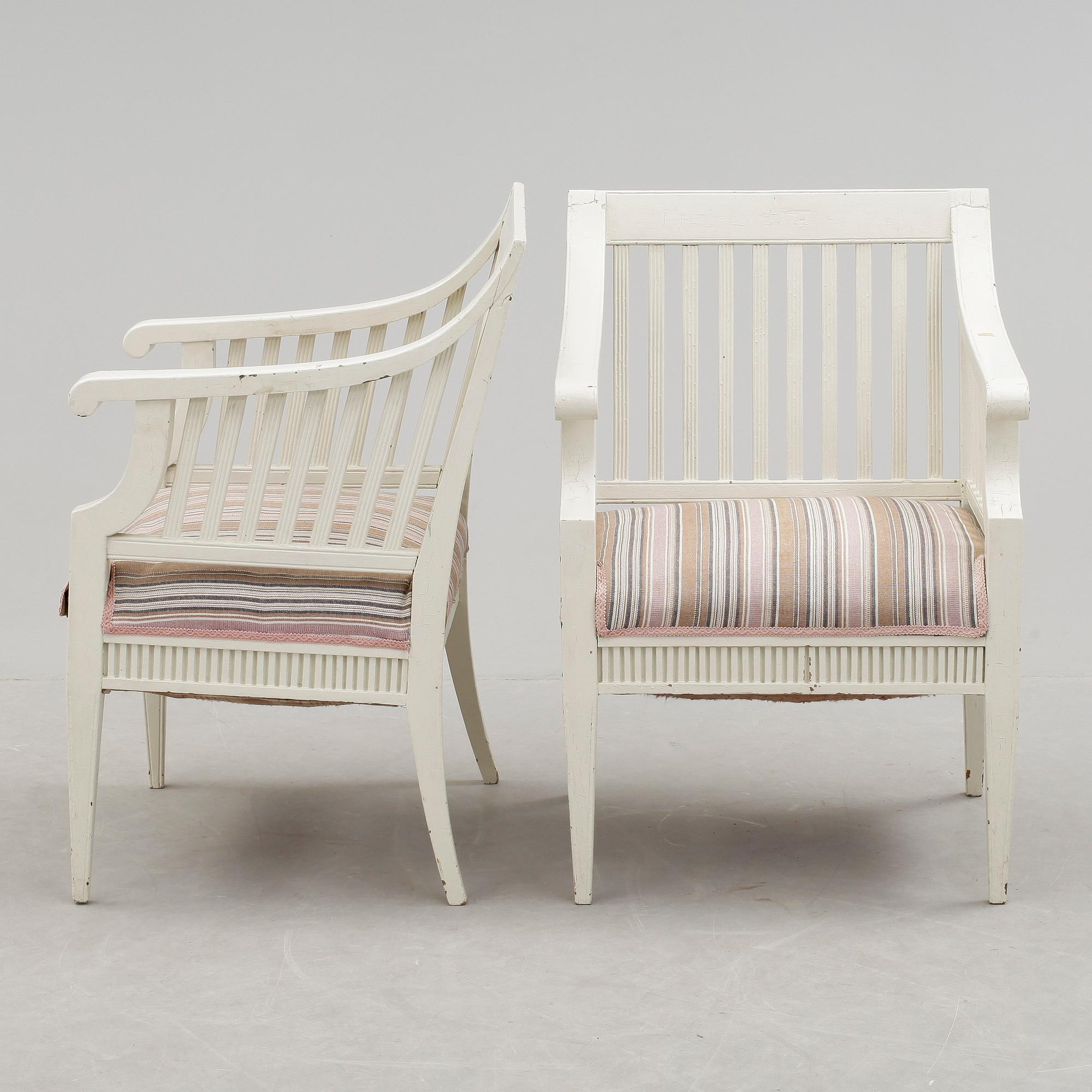 KARMSTOLAR, ett par. Omkring år 1900.