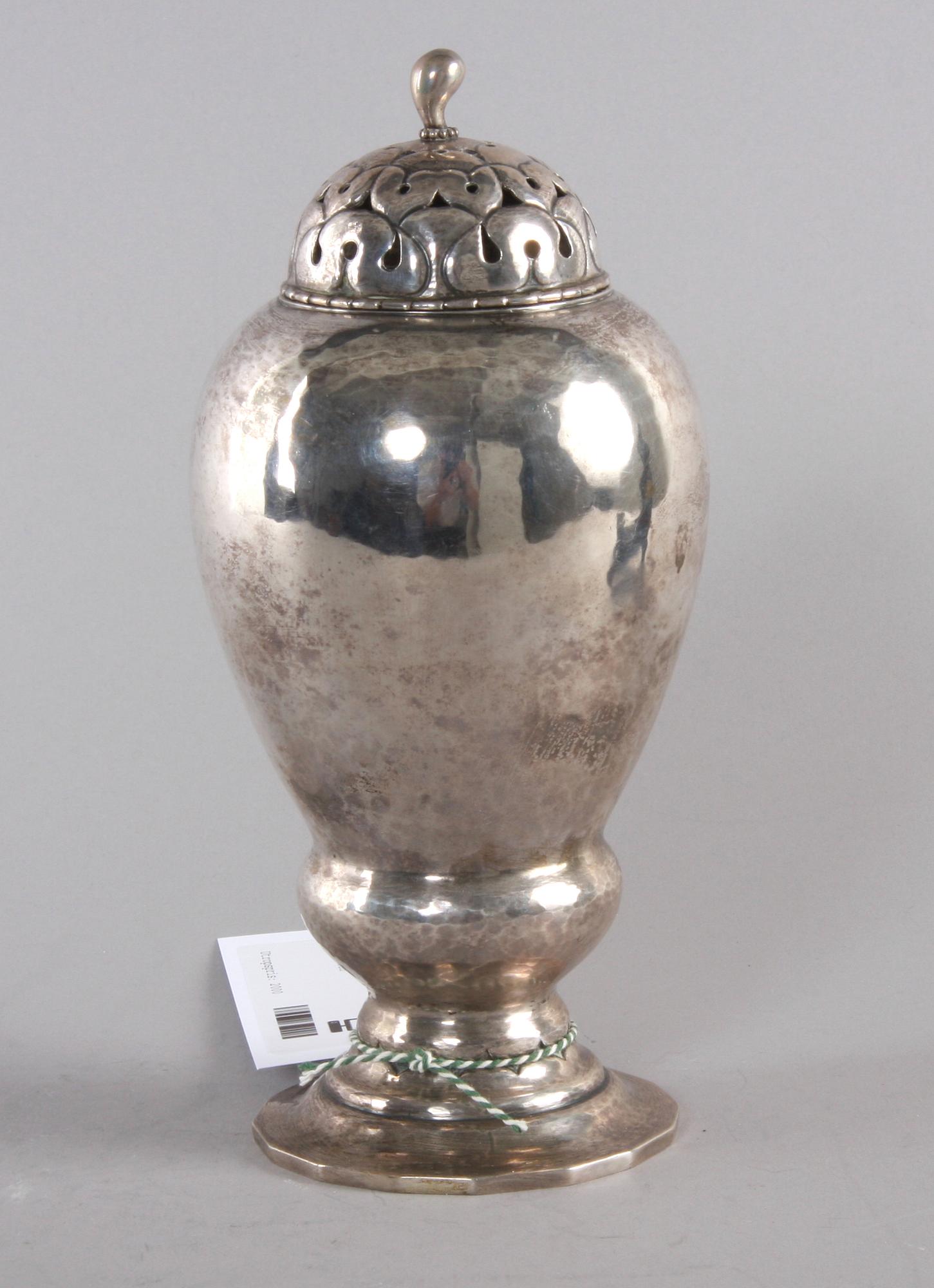 SOCKERRUSKA, silver, Köpenhamn 1918, svenska importstämplar.