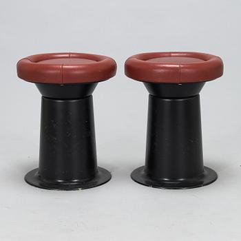 Yrjö Kukkapuro, kaksi jakkaraparia, "Saturnus" 200, Haimi 1970-luku.