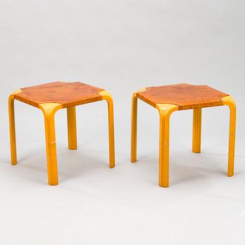 ALVAR AALTO, a pair of mid-20th century 'X602' stools for Artek.