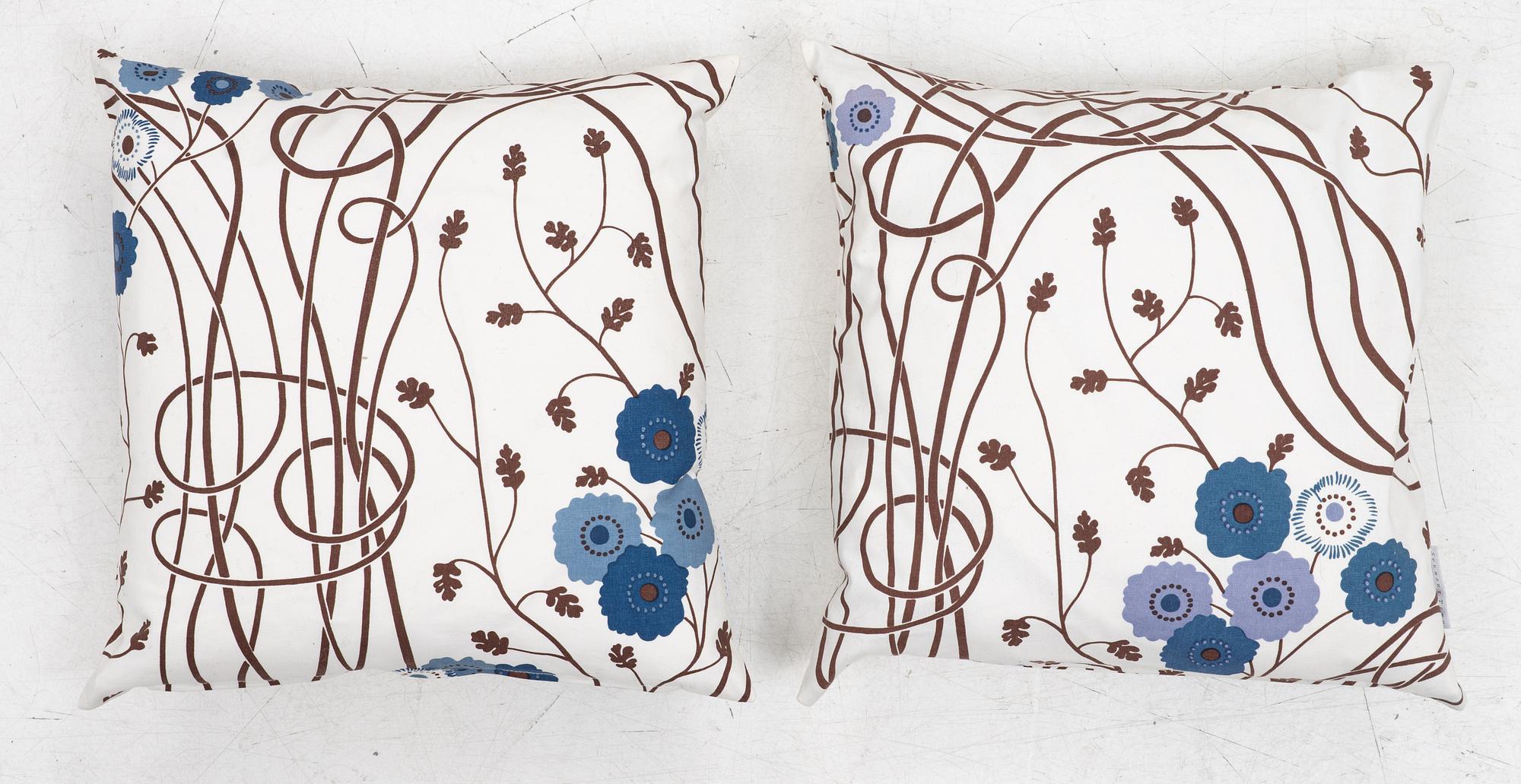 Josef Frank, gardiner, ett par samt kuddar, ett par, "Loops", Firma Svenskt Tenn.