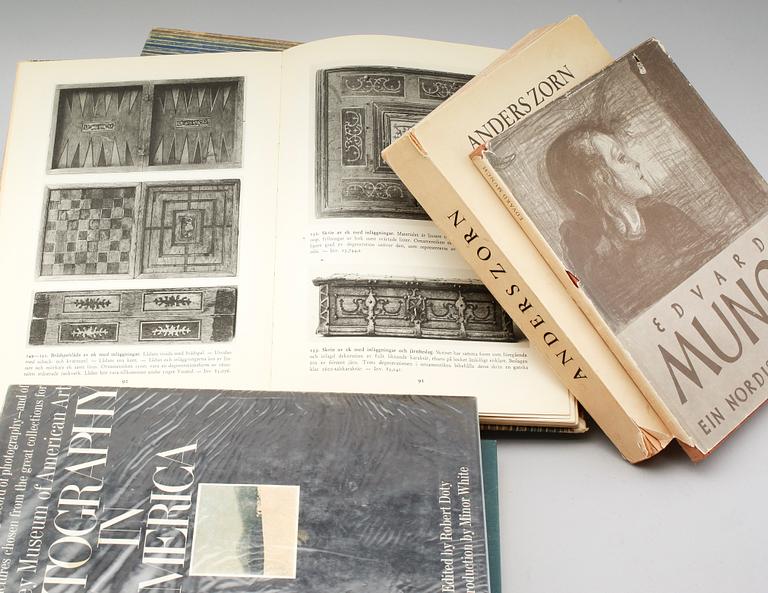 BÖCKER, 7 st, bl a "Möbler från Svenska Herremanshem".