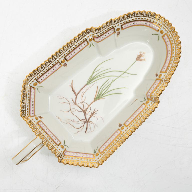 Royal Copenhagen, fat, 4 st, "Flora Danica", Danmark.