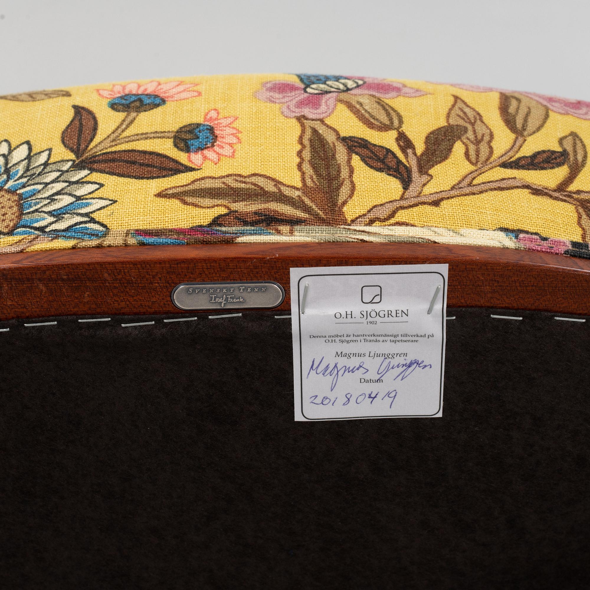 Josef Frank, karmstol, modell 969, Firma Svenskt Tenn.