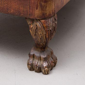 BYRÅ, Chippendale-stil, 1900-luvun alku.