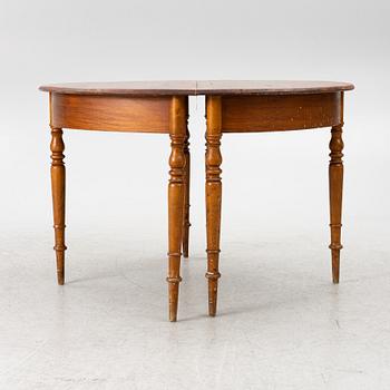 Dining table, late 19th century.