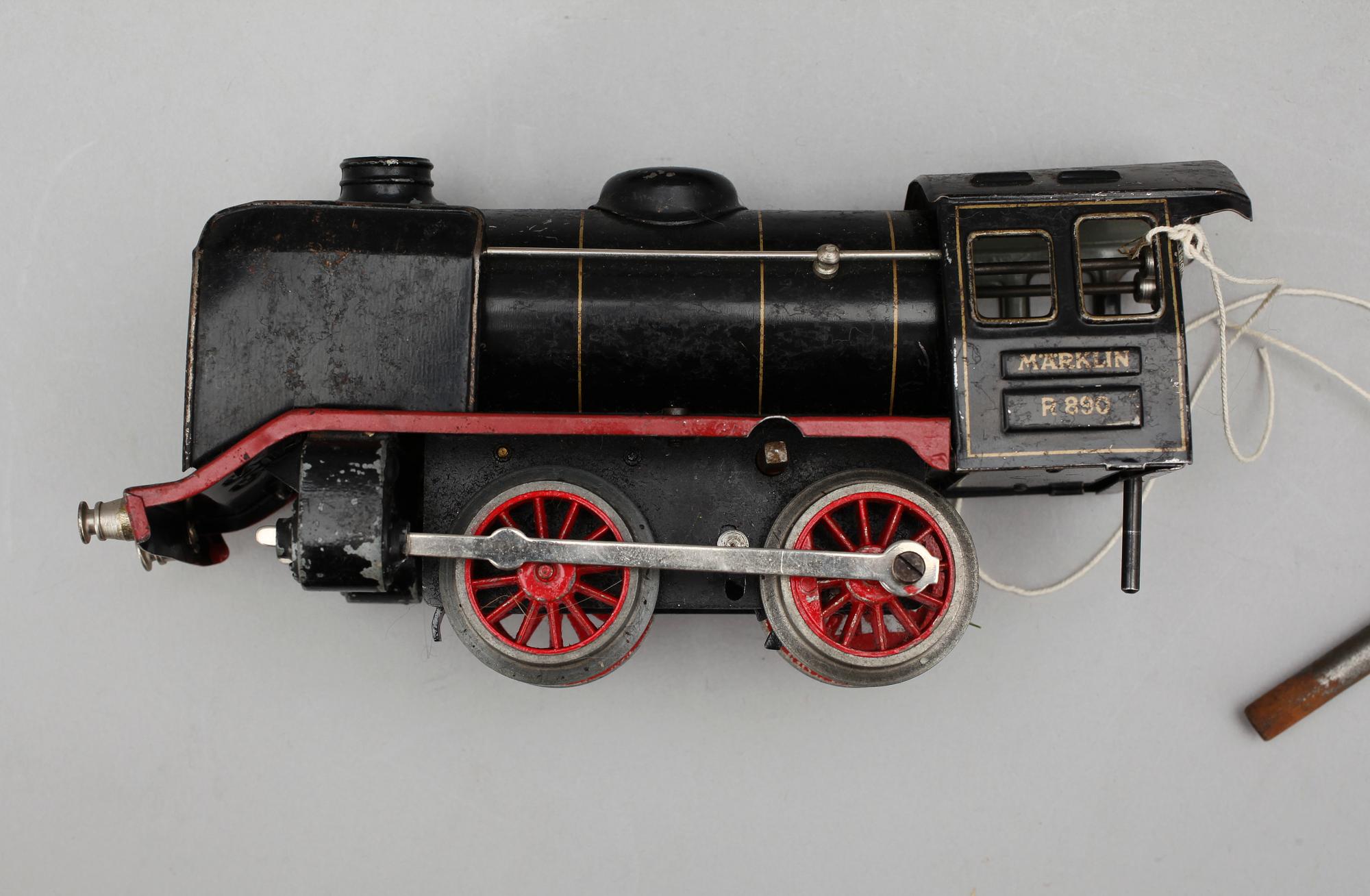 TÅGSET, 5 delar + räls, Märklin, 1900-talets första hälft.