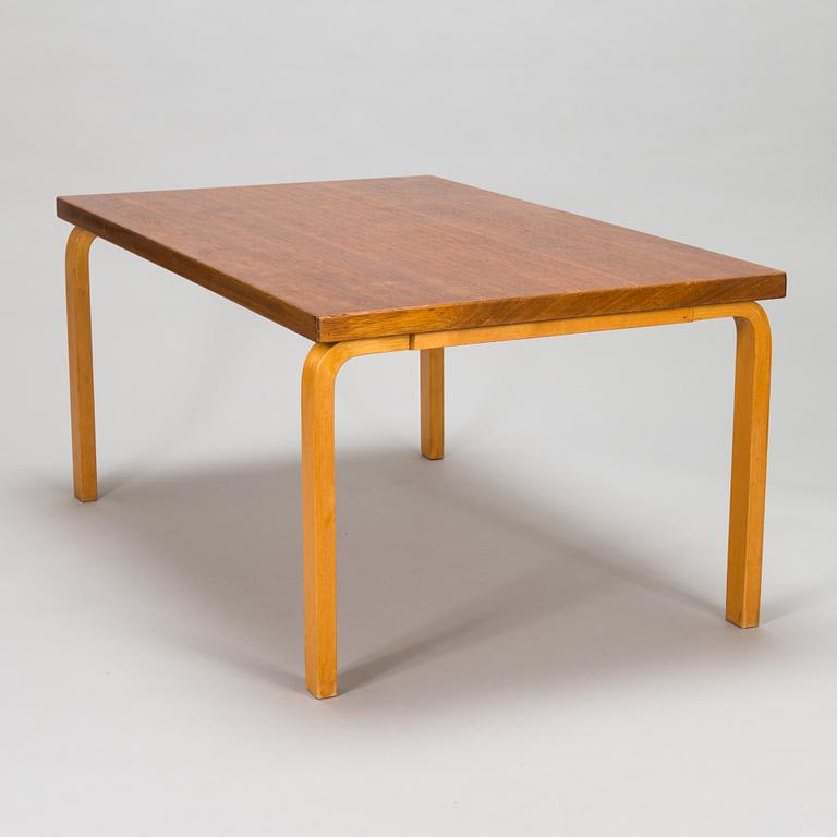 Alvar Aalto, soffbord O.Y. Huonekalu- ja Rakennustyötehdas A.B. 1900-talets mitt.