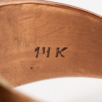 A 14K gold ring and earrings with cultured pearls. Mexico.