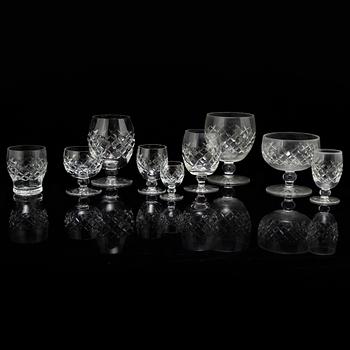 A part glass service, 20th century (142 pieces).