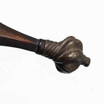 Tvåhandssvärd, 1800-tal med äldre delar.